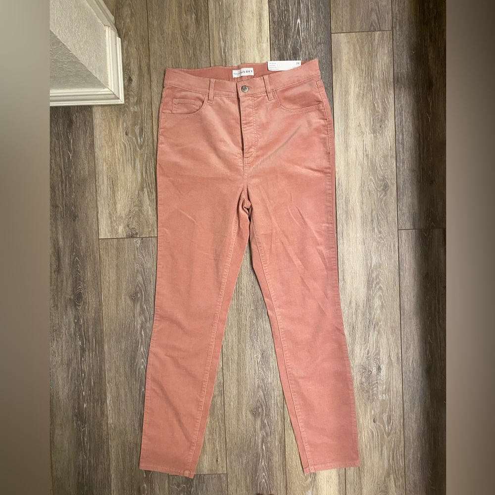 NWT LOFT Women's Coral/Pink Cordoroy Skinny high rise Jeans Size 6
